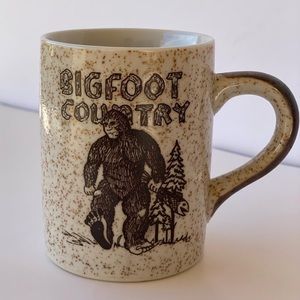 Vintage Big Foot Country Ceramic Coffee Mug
